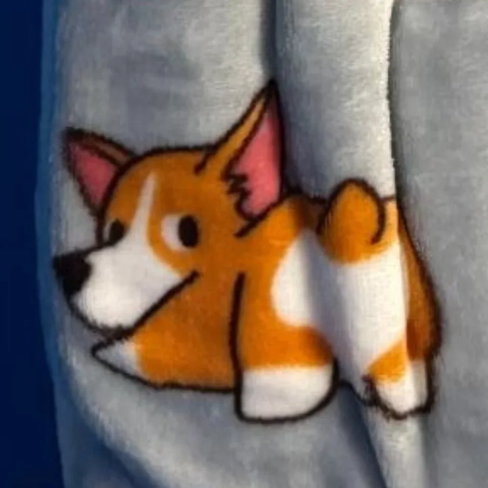 NWT / NEW CORGI ( PEMBROKE / CARDIGAN WELSH ) OVERSIZED 50” X 70” PLUSH THROW